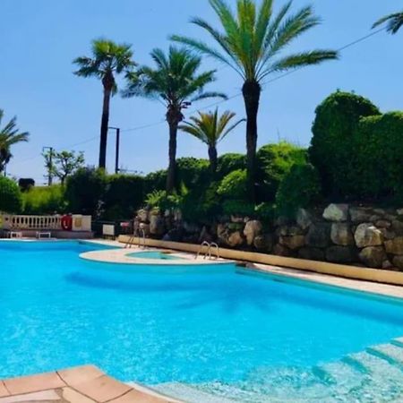 Appartement Rdc En Residence Avec Piscine คานส์ ภายนอก รูปภาพ