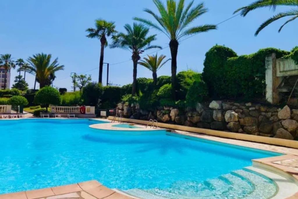 Appartement Rdc En Residence Avec Piscine คานส์ ภายนอก รูปภาพ