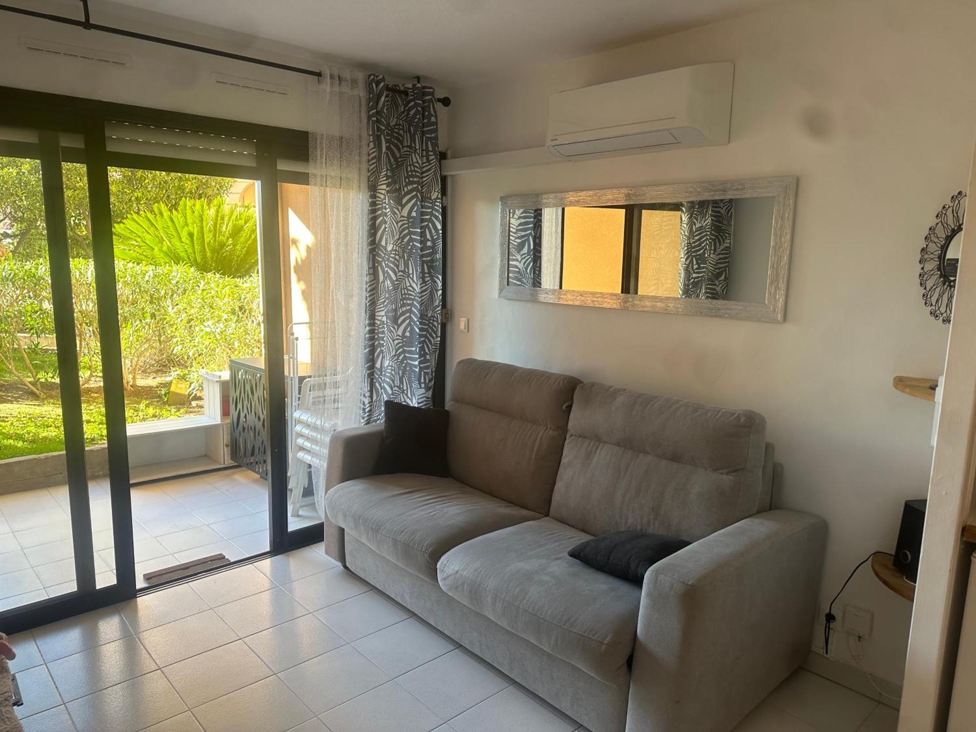 Appartement Rdc En Residence Avec Piscine คานส์ ภายนอก รูปภาพ